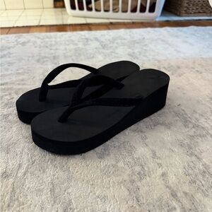 Black Platform Flip Flops